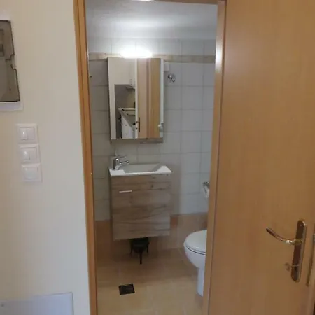 Lion Sunset テッサロニキ